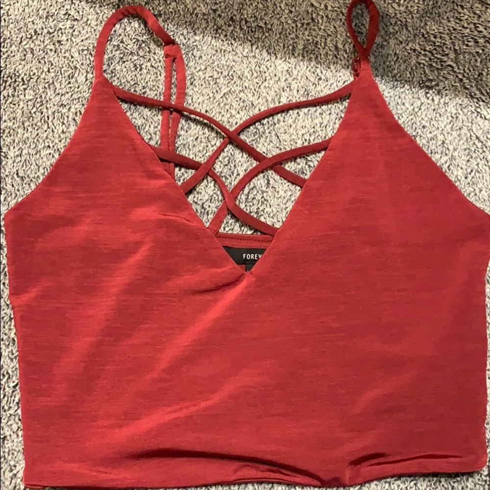 CUTE FOREVER 21 CROP TOP